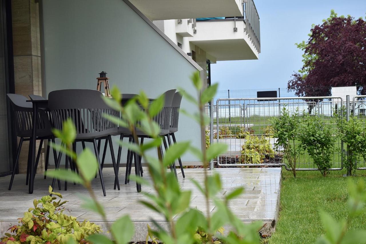 Limerence Apartments Siófok Exteriör bild